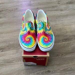Vans Tie-Dye Sneakers